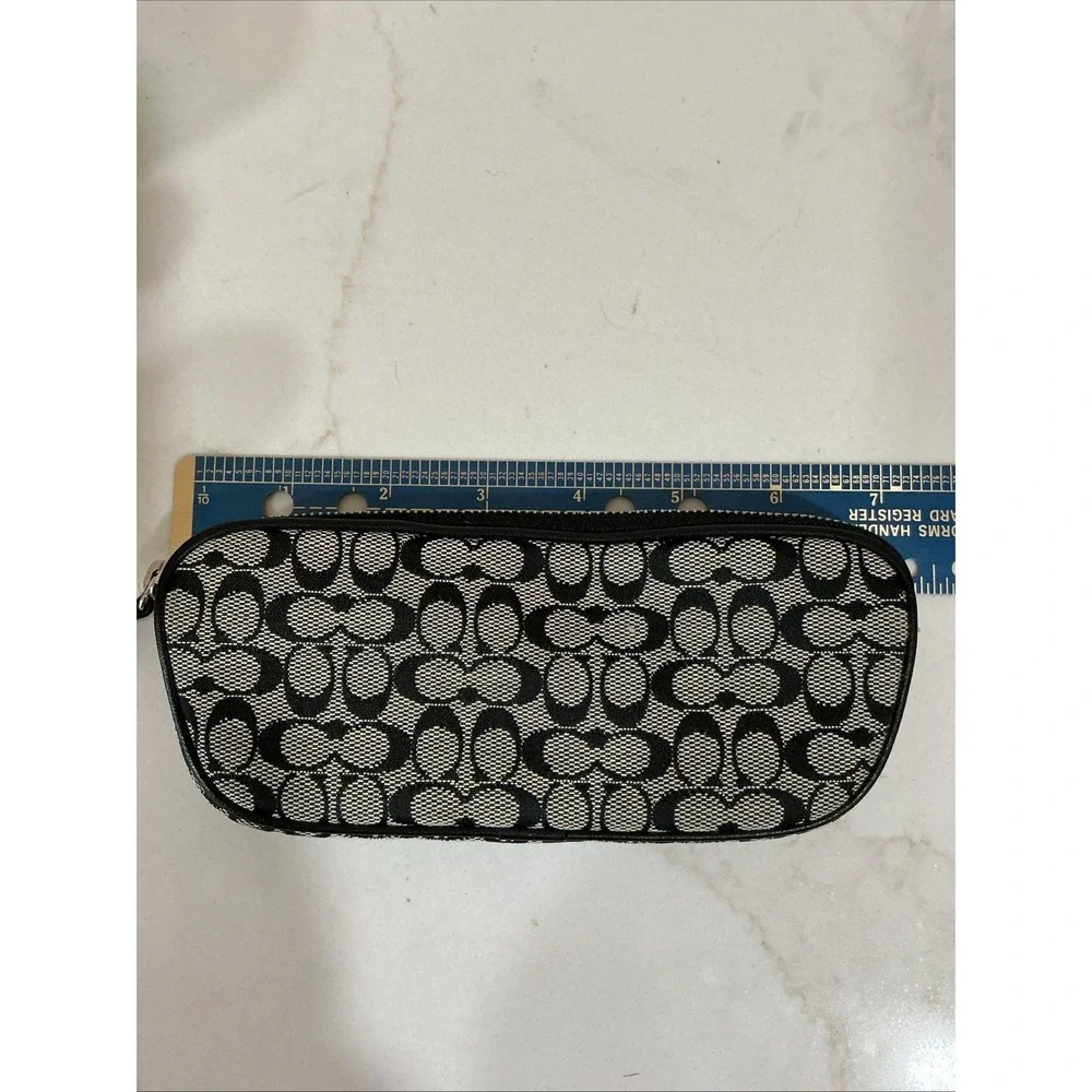 Coach Black Jacquard Vintage Soft Zipper Glasses Case